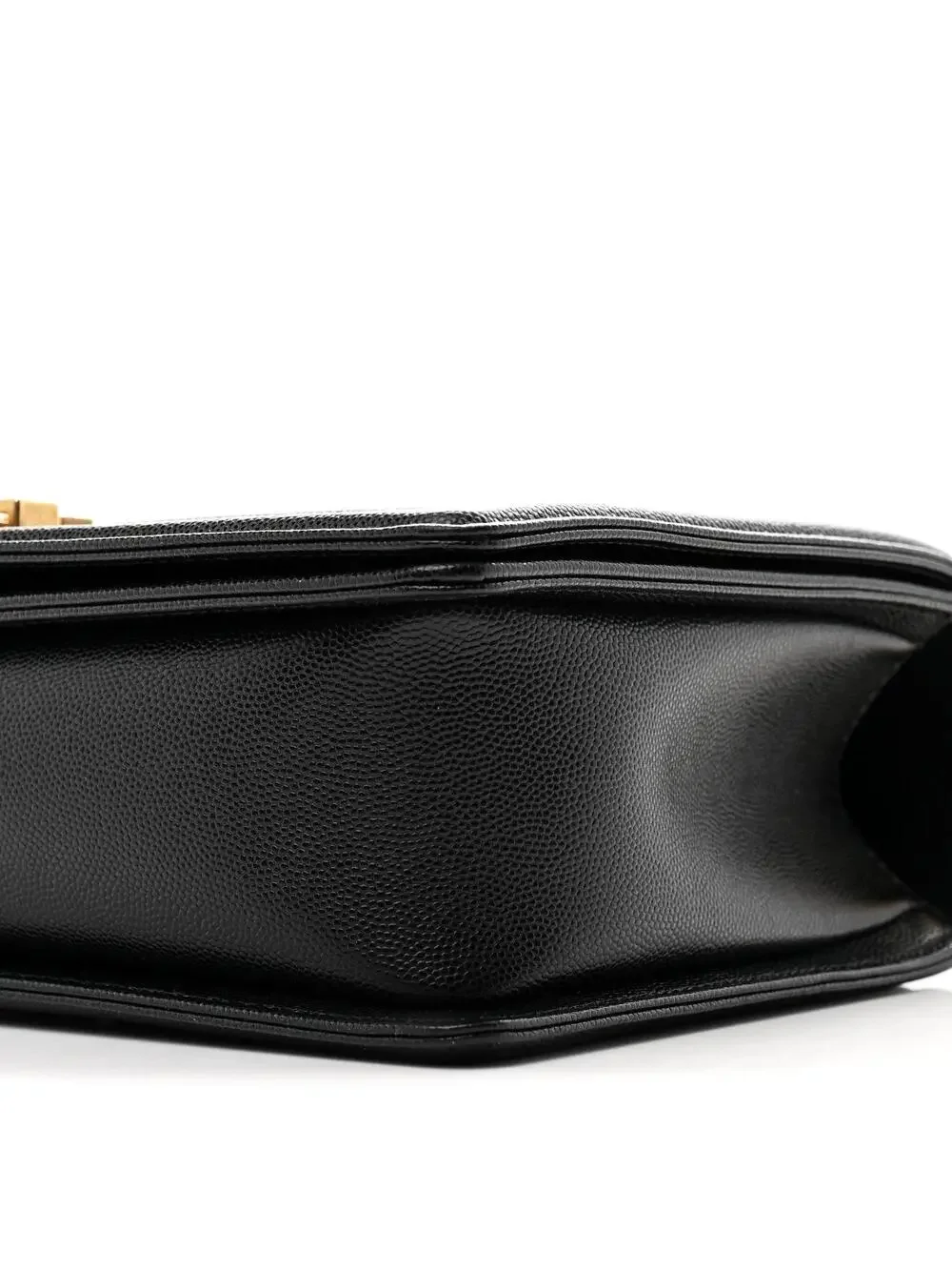 Chanel Caviar Quilted New Medium Boy #321985C45B